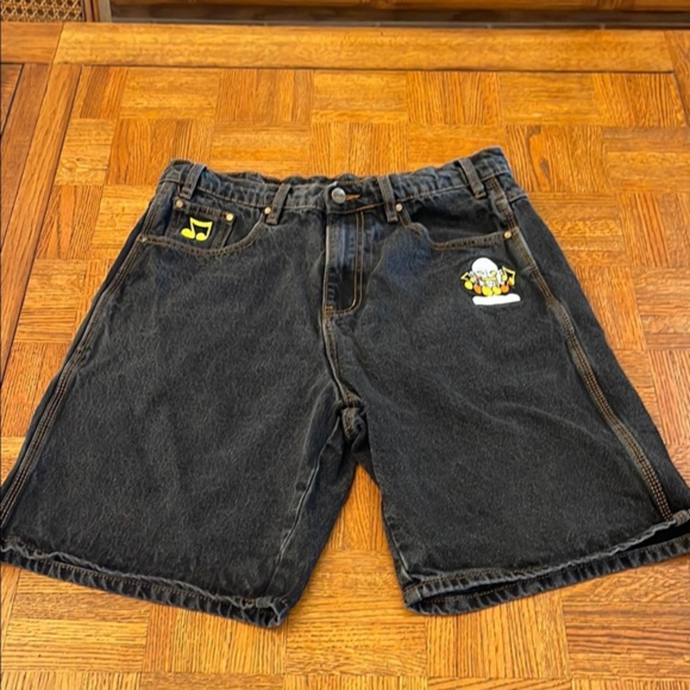 Butter  Black Denim Men's Shorts with patches size 32